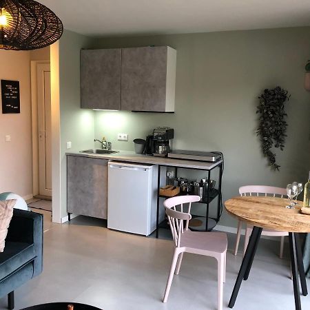 B&B Snurk Stiens, Fijn Verblijf Aan Open Vaarwater Dış mekan fotoğraf