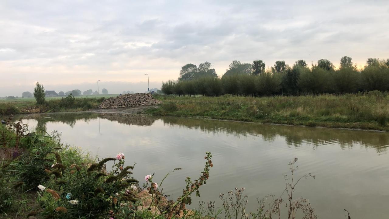B&B Snurk Stiens, Fijn Verblijf Aan Open Vaarwater Dış mekan fotoğraf