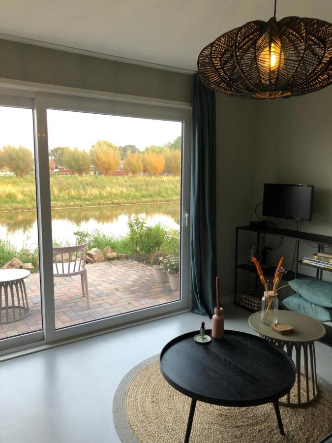 B&B Snurk Stiens, Fijn Verblijf Aan Open Vaarwater Dış mekan fotoğraf