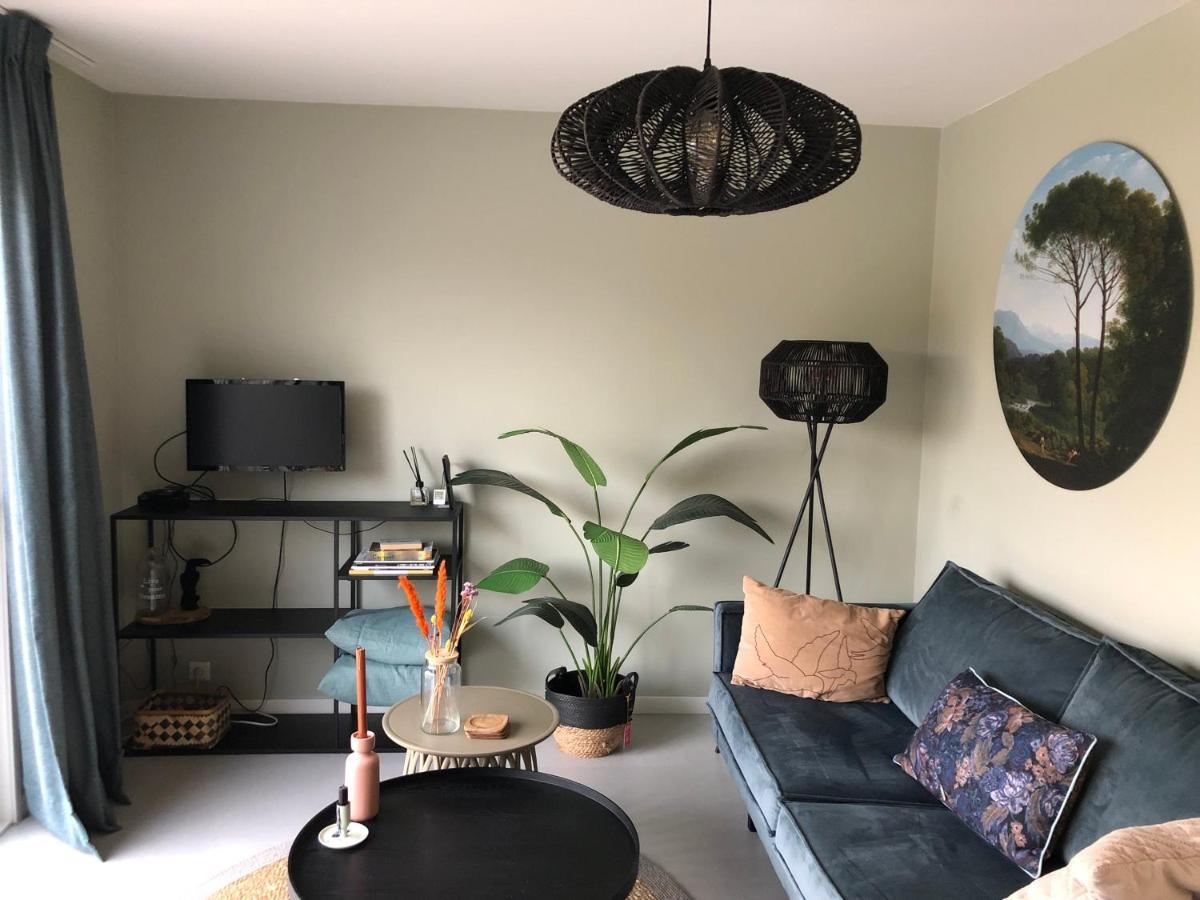 B&B Snurk Stiens, Fijn Verblijf Aan Open Vaarwater Dış mekan fotoğraf